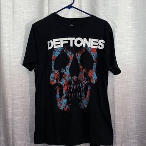 Deftones shirt.